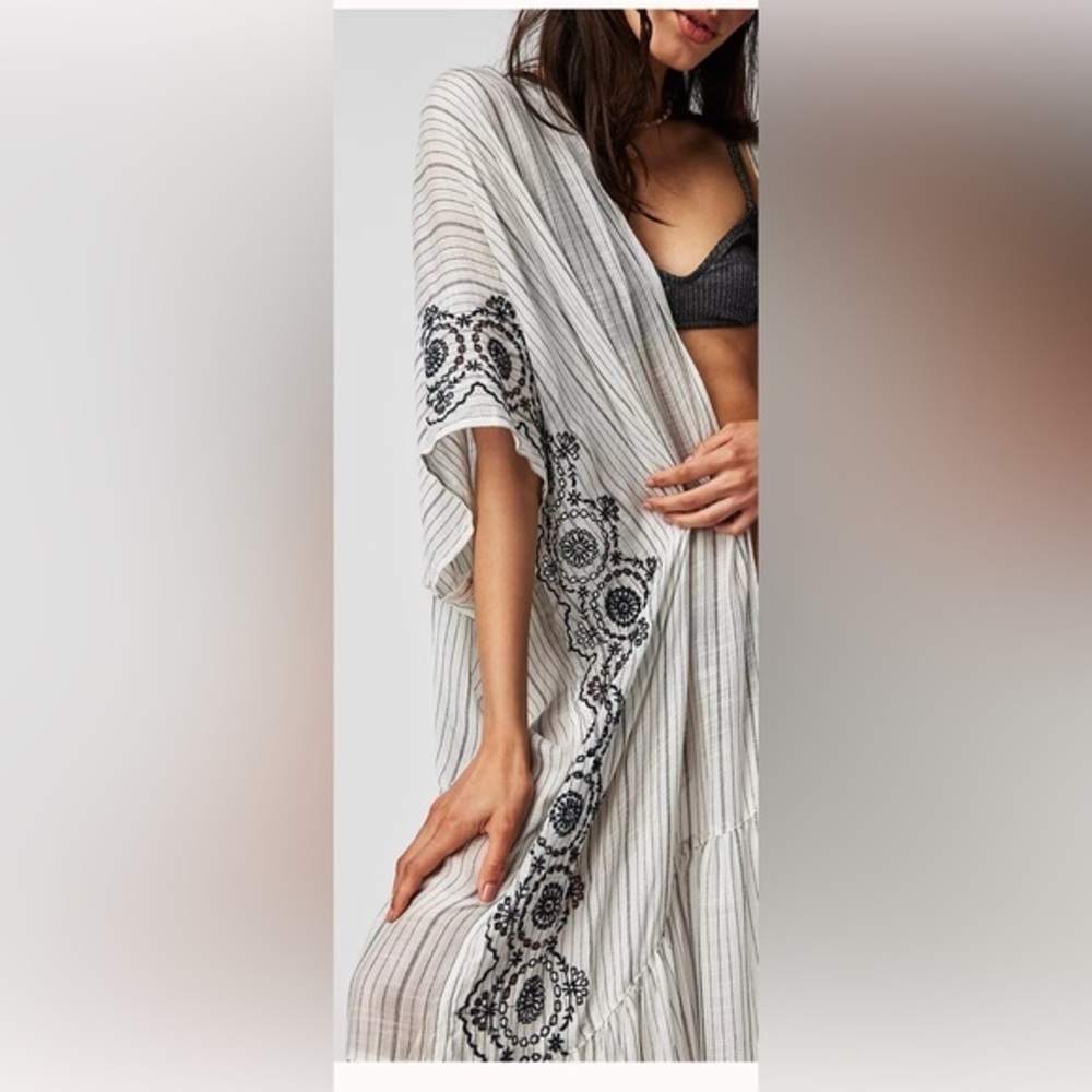 Free People Lovers Lane Ruffle Kimono OS